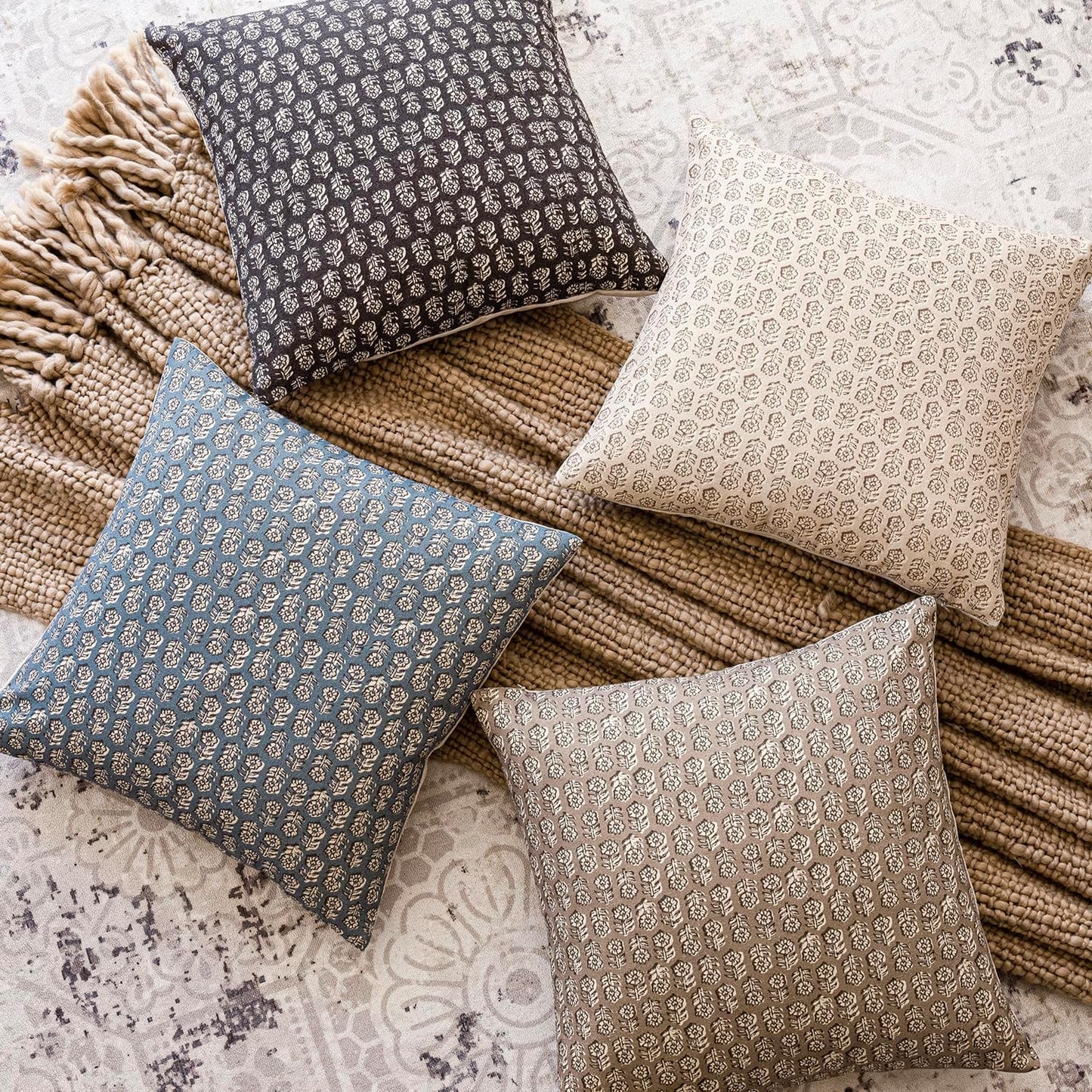 Foindtower Set of 2 Decorative Neutral Floral Print Throw Pillow Covers Vintage Accent Farmhouse Cushion Covers Boho Home Decor for Sofa Chair Couch Bedroom Living Room Outdoor,18×18 Inch,Dusty Blue