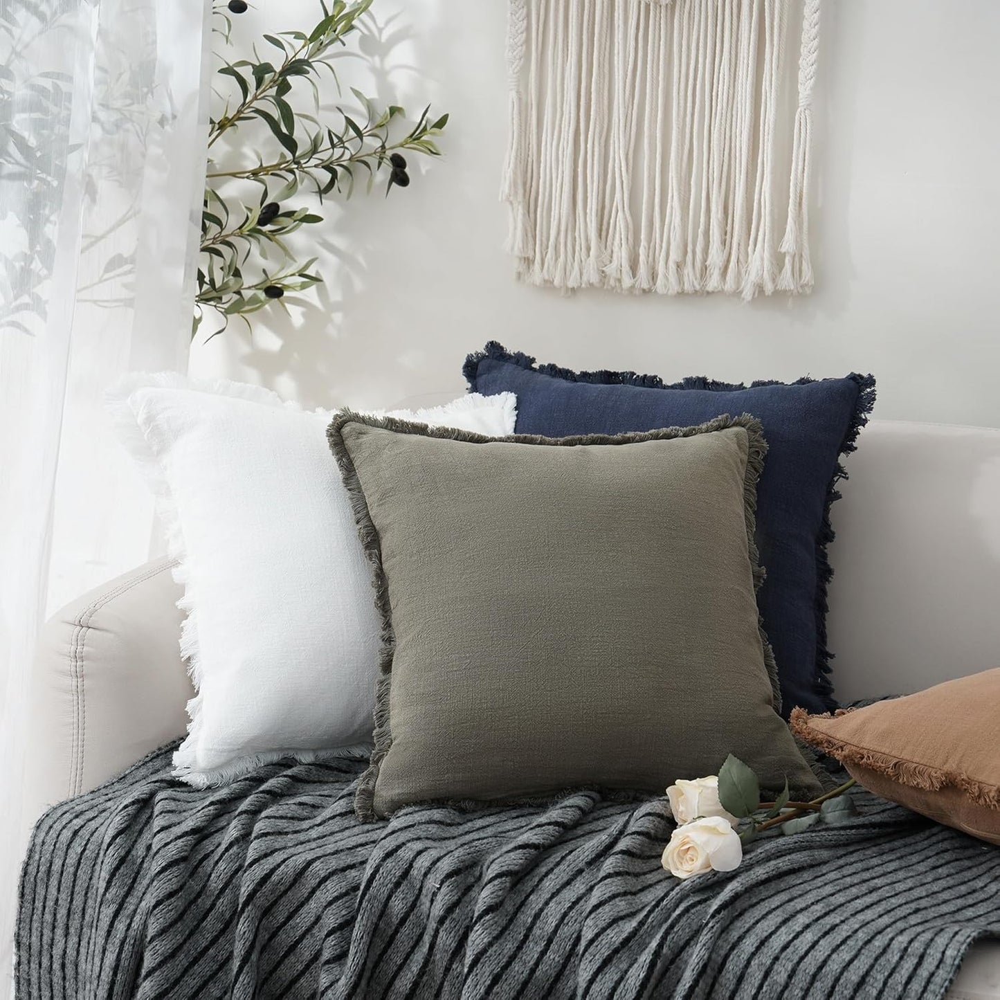 Foindtower Set of 2 Decorative Linen Fringe Throw Pillow Covers Cozy Boho Farmhouse Cushion Cover with Tassels Soft Accent Pillowcase for Couch Sofa Bed Living Room Home Decor,22×22 Inch,White