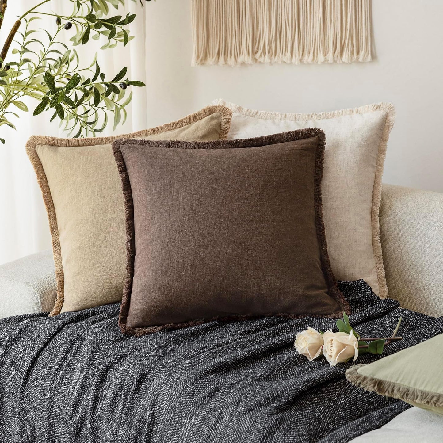 Foindtower Set of 2 Decorative Linen Fringe Throw Pillow Covers Boho Farmhouse Cushion Cover with Tassels Soft Accent Pillowcase for Couch Sofa Bed Living Room Home Decor,20×20 Inch,Reddish Brown